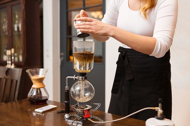 MLDSPOT Manual Brew Cara Populer Seduh Kopi Tanpa Mesin Espresso